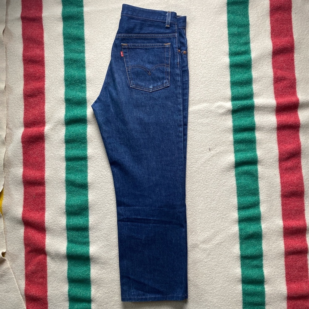 Vintage high-waisted Levi’s - Picture 3 of 3